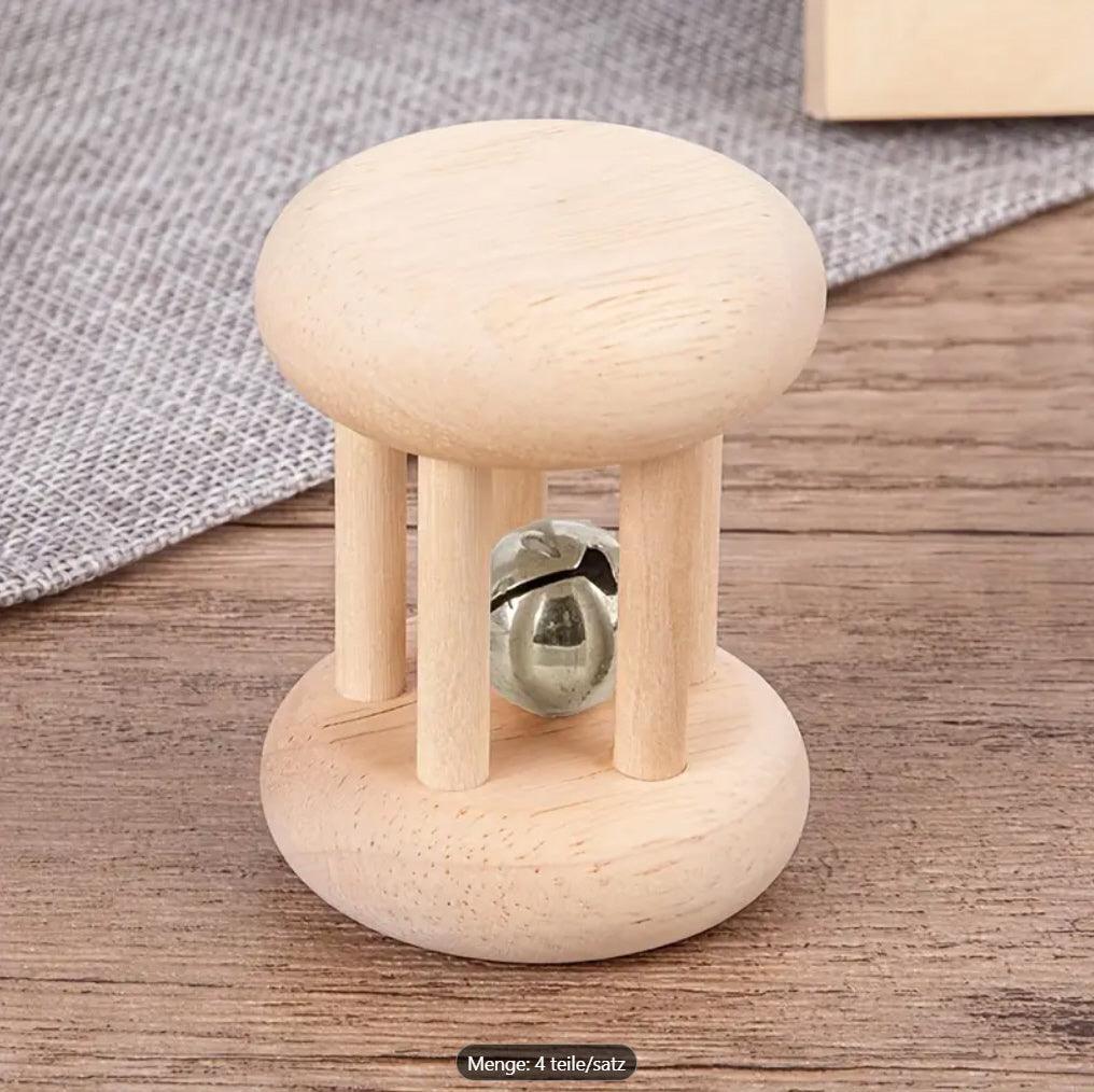 4-teiliges Baby-Rasselspielzeug aus Holz