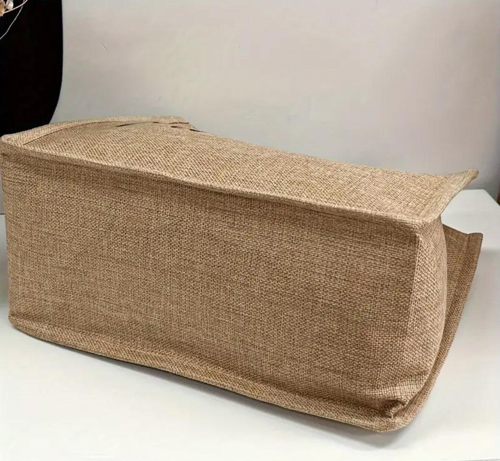 Modische Tragetasche mit 'Mama'-Aufdruck