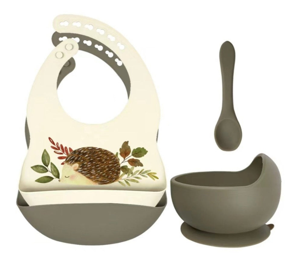 Set aus Silikon-Lätzchen + Schüssel mit Saugnapf und Löffel